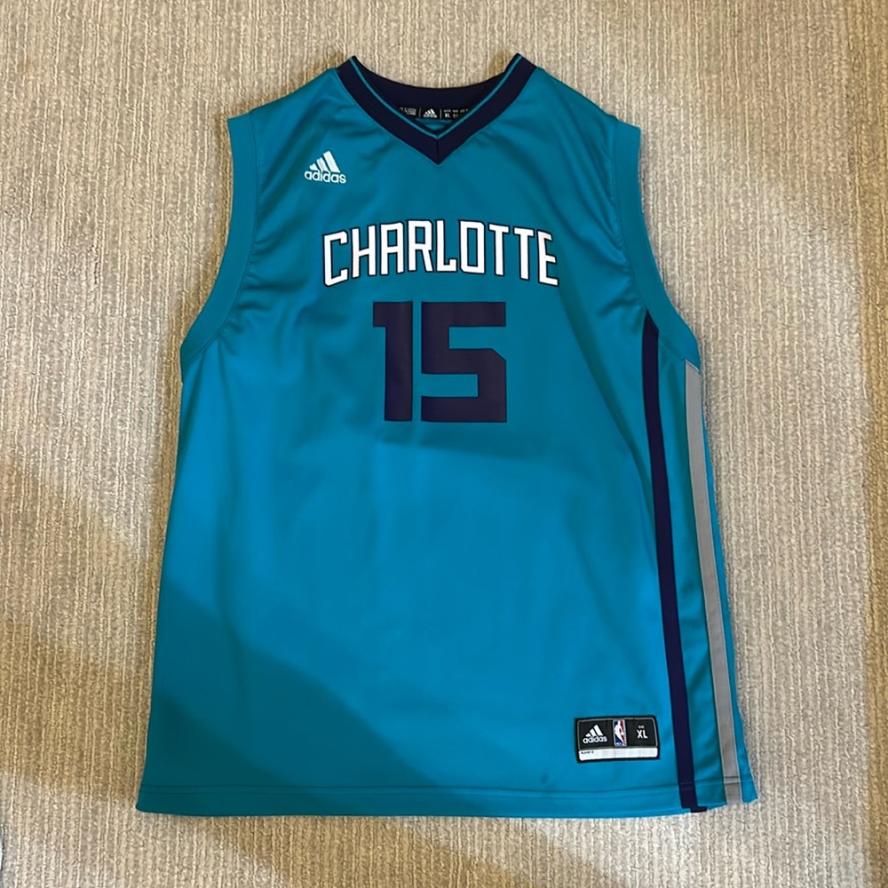 Blue Charlotte Hornets jersey - Kemba Walker